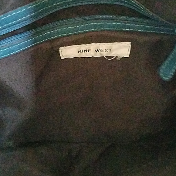 Purse - Picture 3 of 4